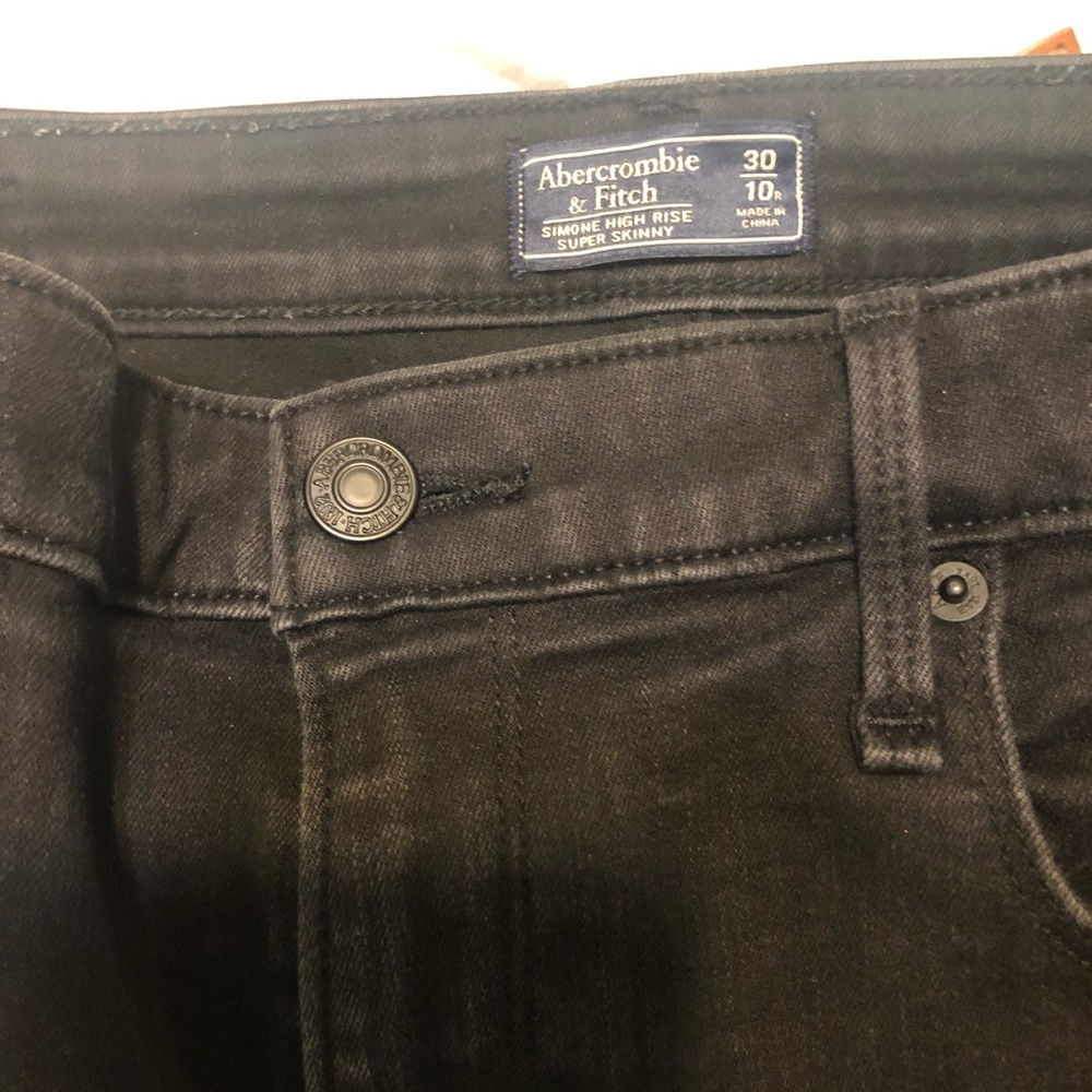 Abercrombie and Fitch black skinny jeans